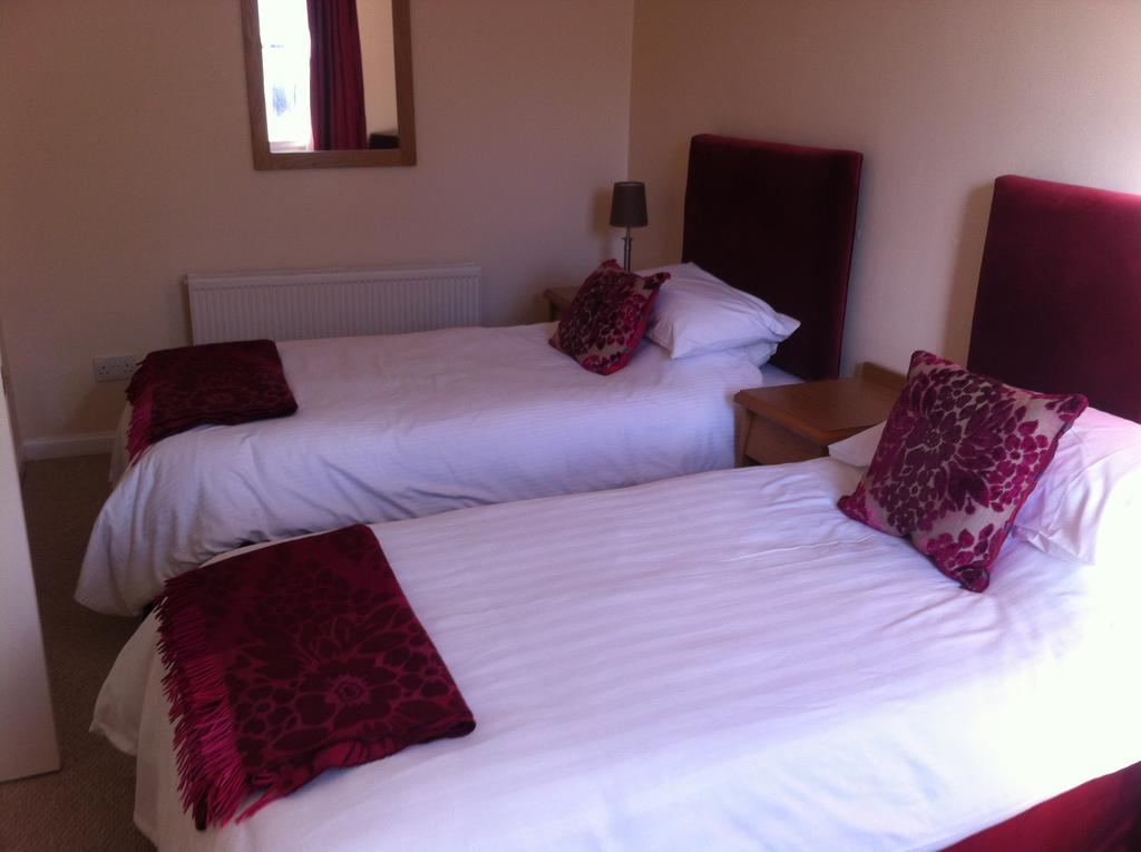 The Allan Ramsay Hotel Carlops Buitenkant foto