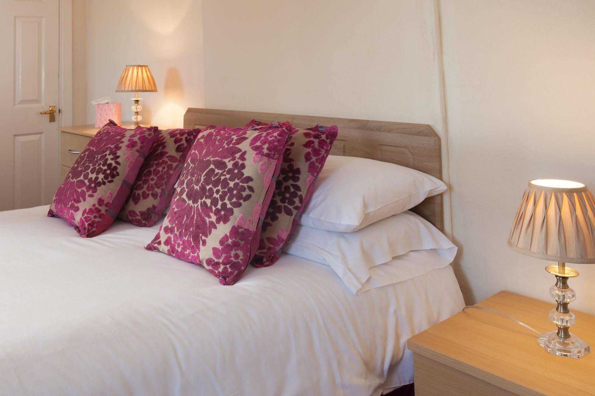 The Allan Ramsay Hotel Carlops Buitenkant foto