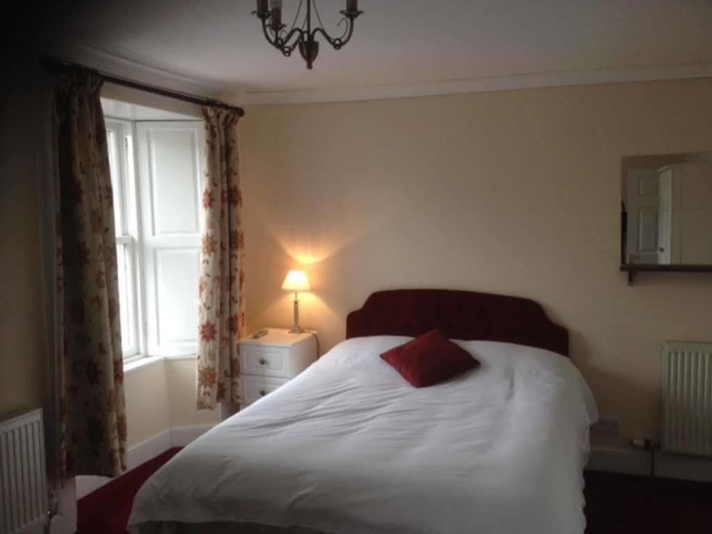 The Allan Ramsay Hotel Carlops Buitenkant foto