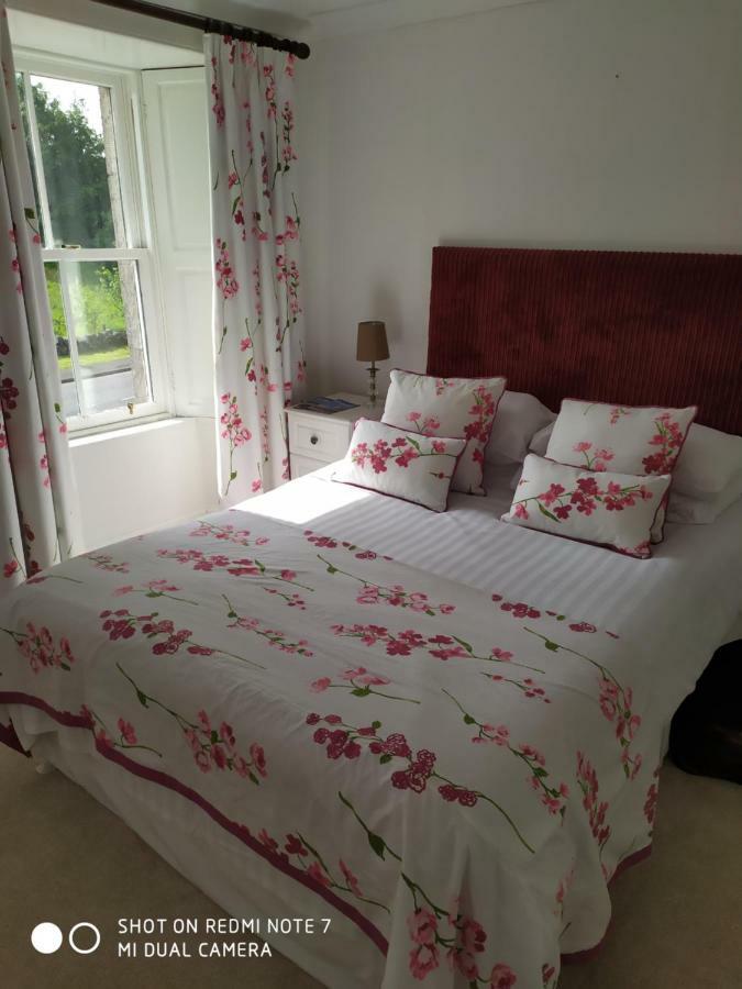 The Allan Ramsay Hotel Carlops Buitenkant foto
